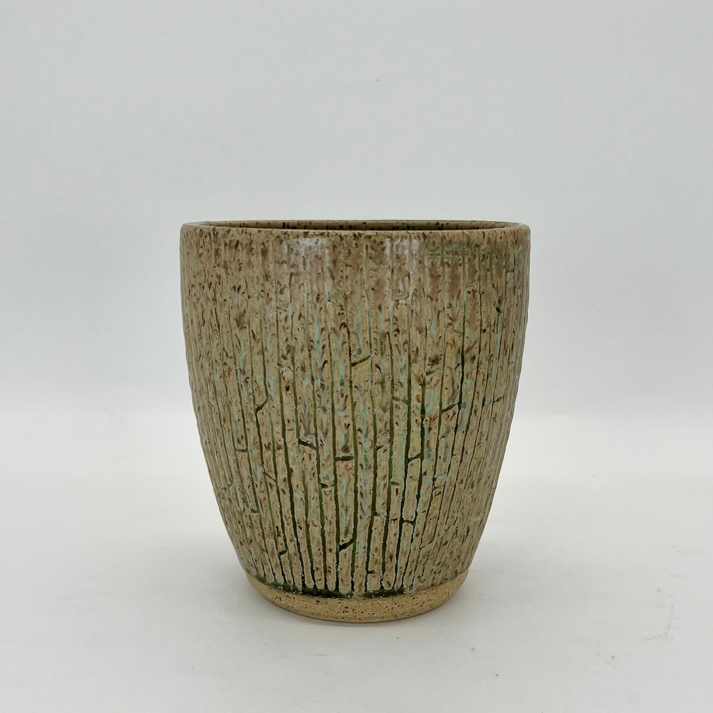 Vase in Seaweed