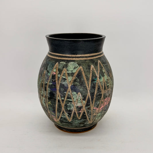 High Frequency Vase