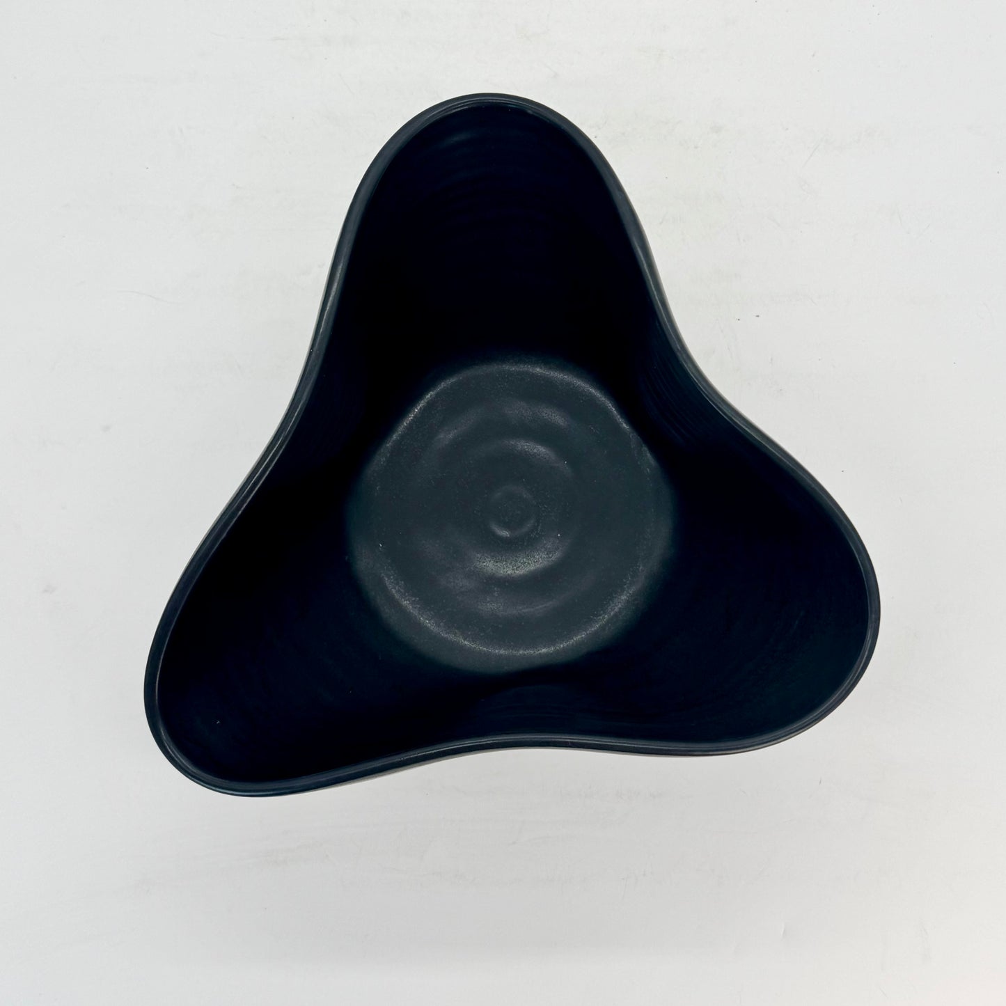Clam Shell Bowl
