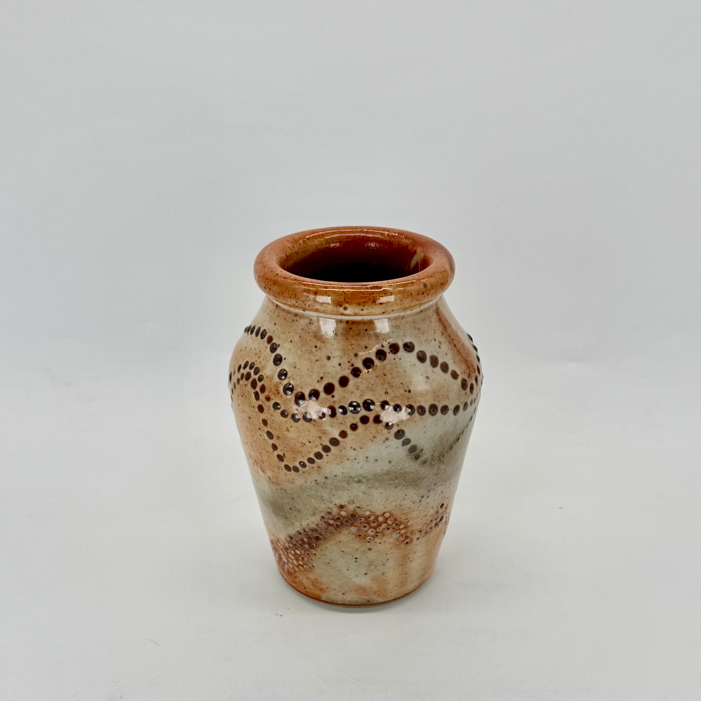 Shino Vase in Pearls