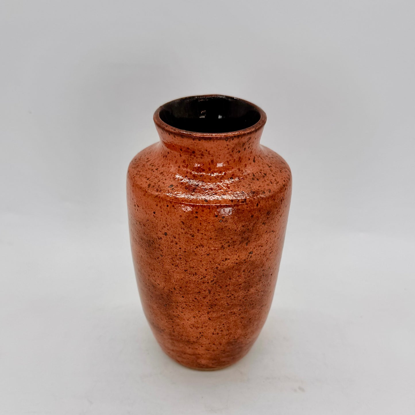 Sunrise Shino Vase Series